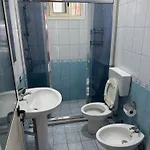 Private By The * Velipojë